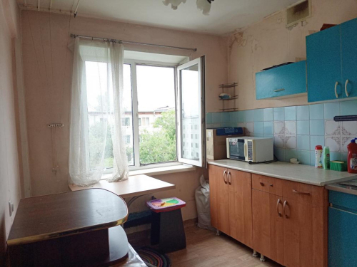 Продажа комнаты Ленинградский микрорайон, 21А