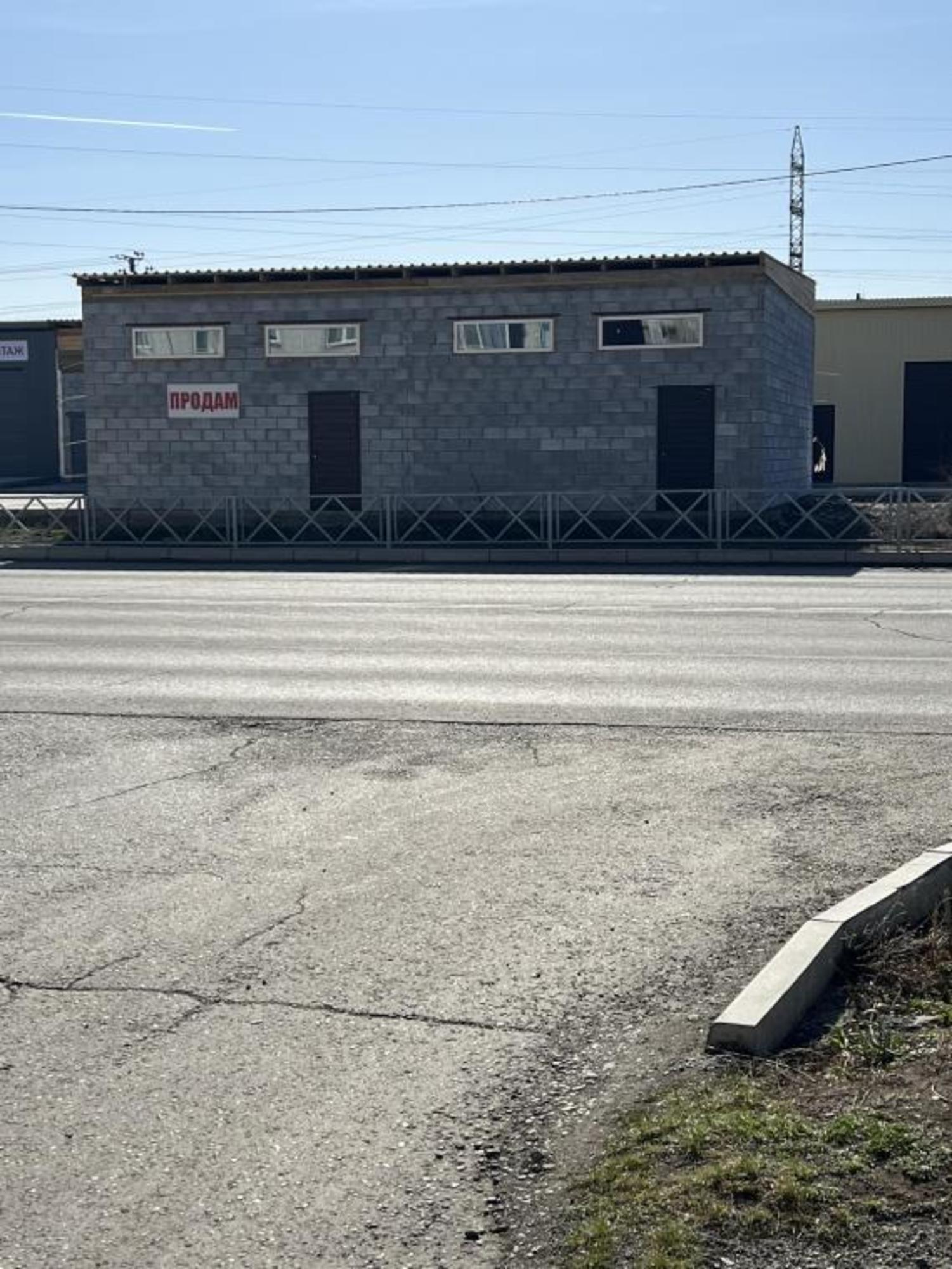 Купить гараж, место в паркинге за 1 850 000 рублей на Металлургов,
