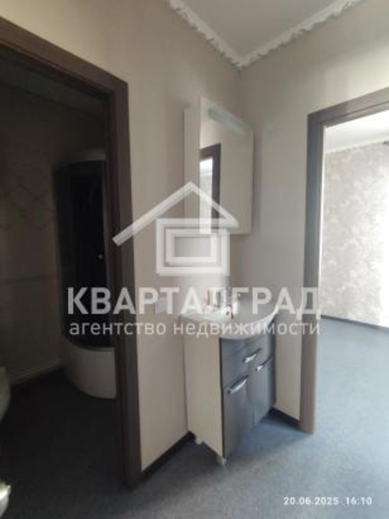 Купить помещение свободного назначения за 3 000 000 рублей на мкр Центральный, 21