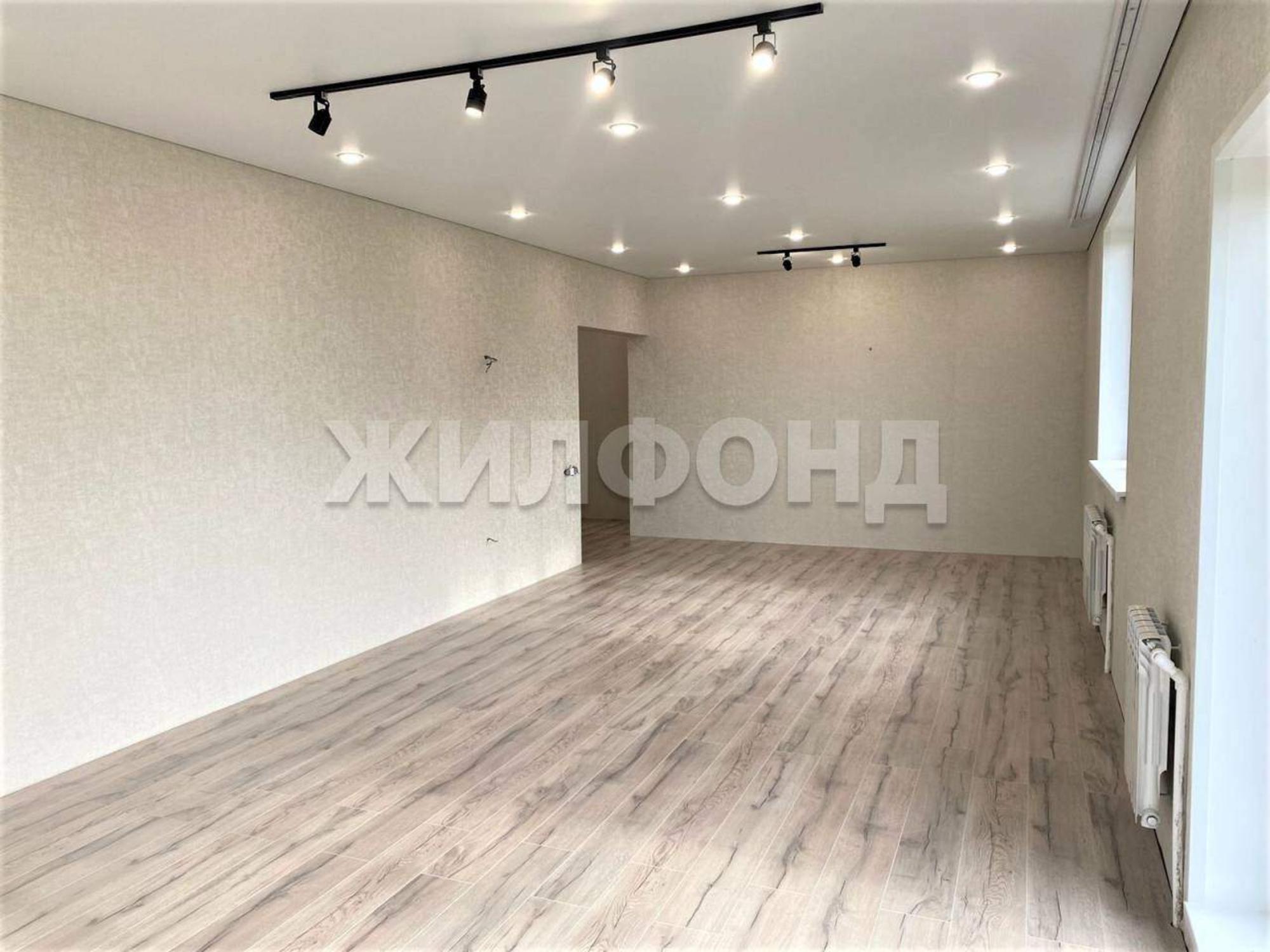 Купить дачу, дом, коттедж за 10 500 000 рублей на Бирилюсская улица