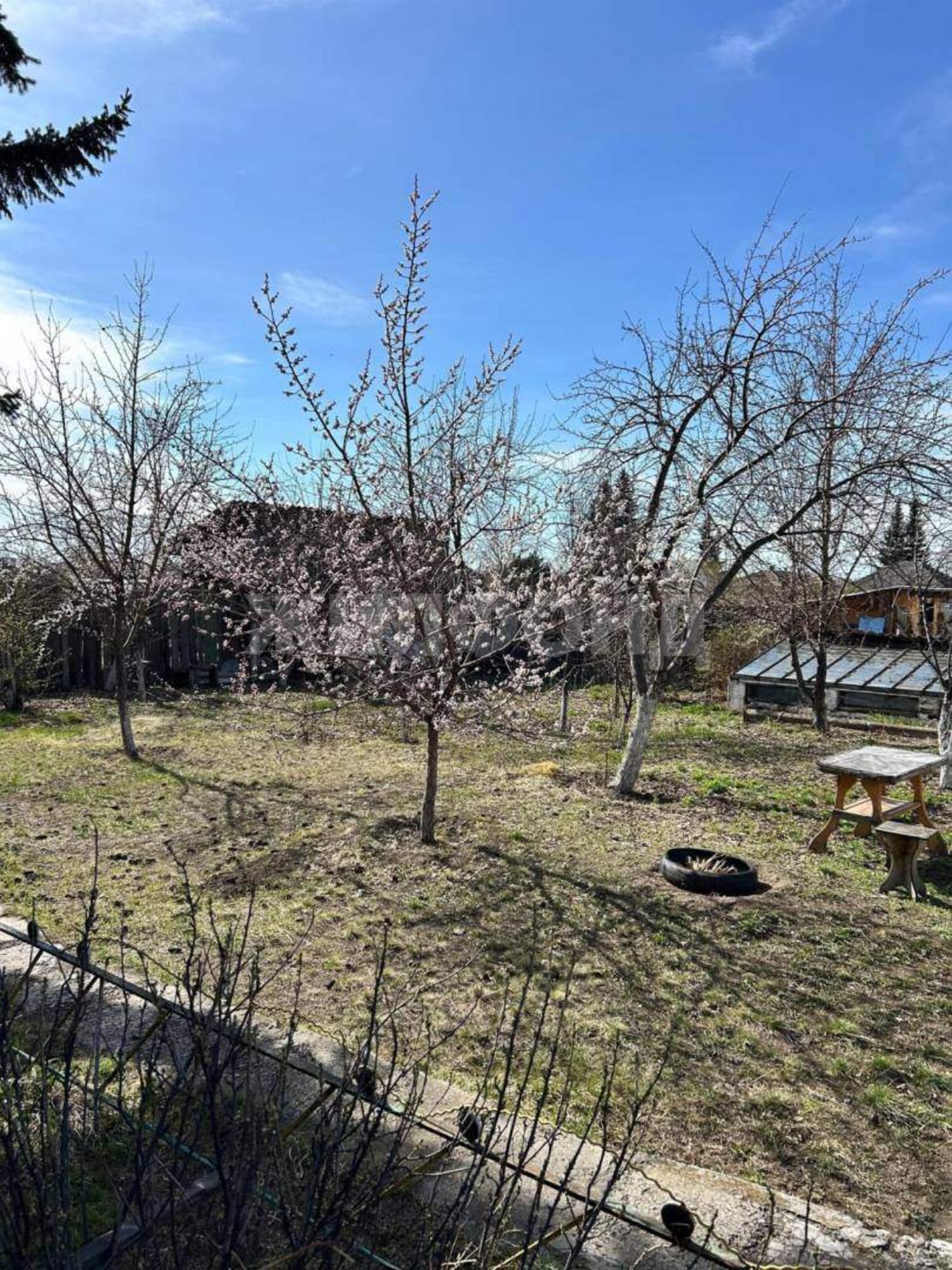 Купить дачу, дом, коттедж за 4 400 000 рублей на Комсомольский переулок