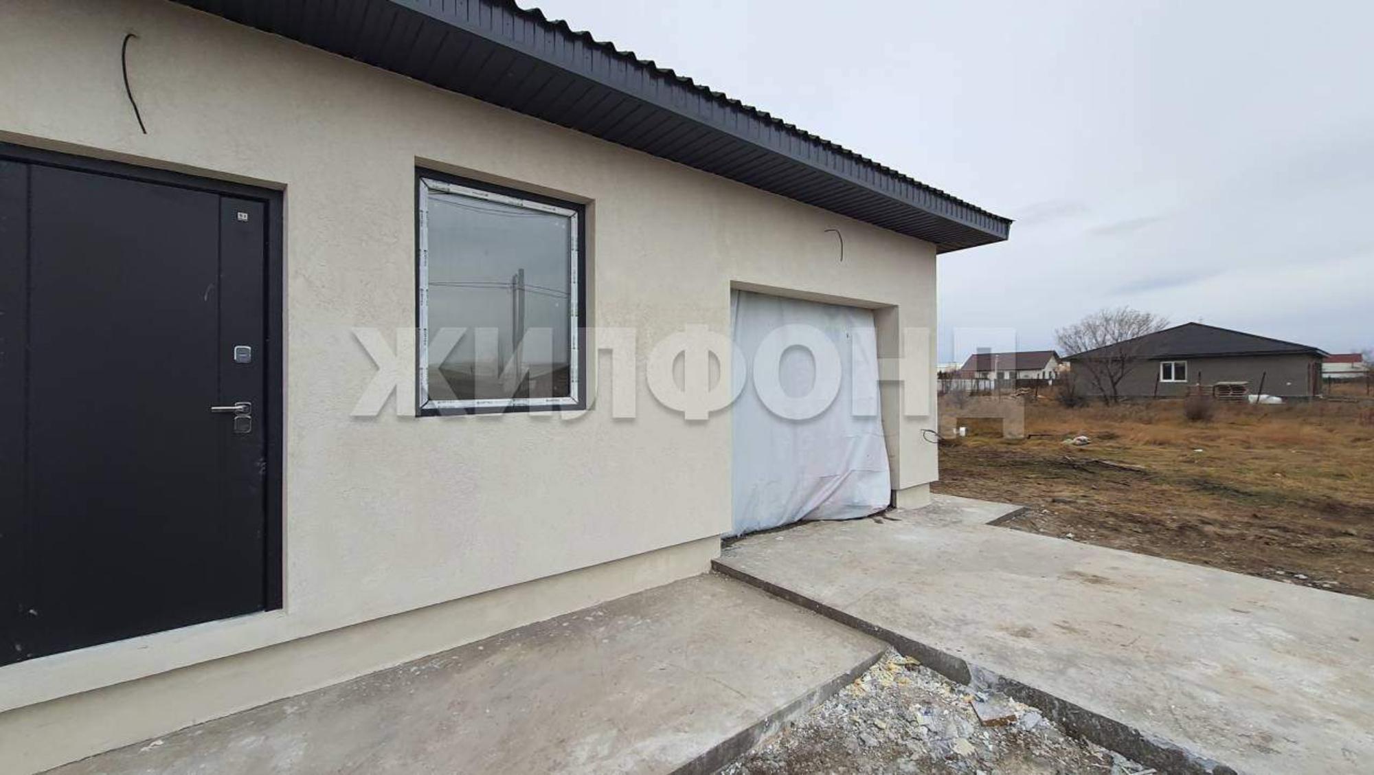 Купить дачу, дом, коттедж за 6 500 000 рублей на Ачинская улица