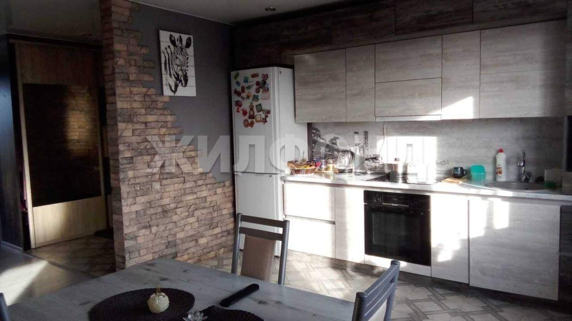 Купить дачу, дом, коттедж за 6 500 000 рублей на Трактовая улица