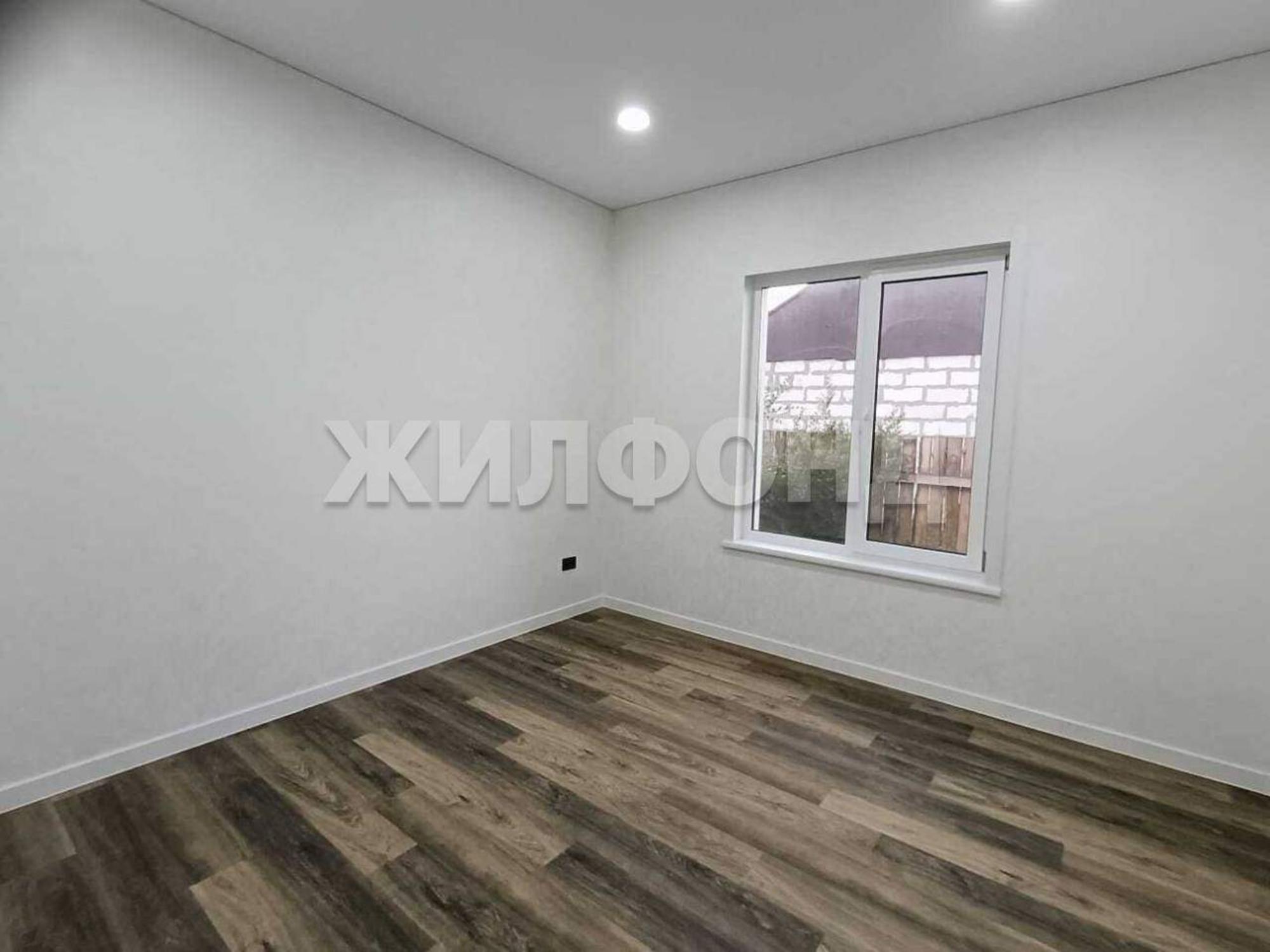 Купить дачу, дом, коттедж за 8 200 000 рублей на 1-я Новаторная улица