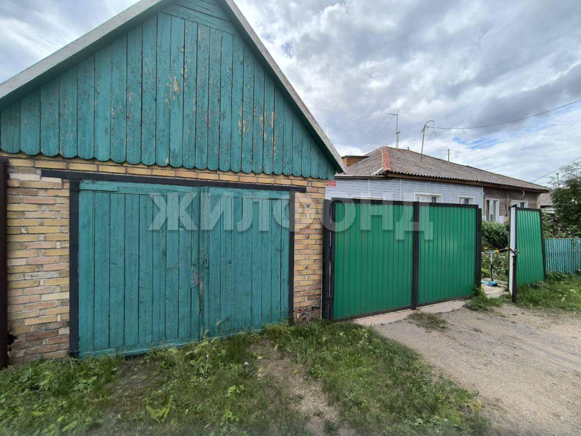 Купить дачу, дом, коттедж за 3 350 000 рублей на Строительная улица