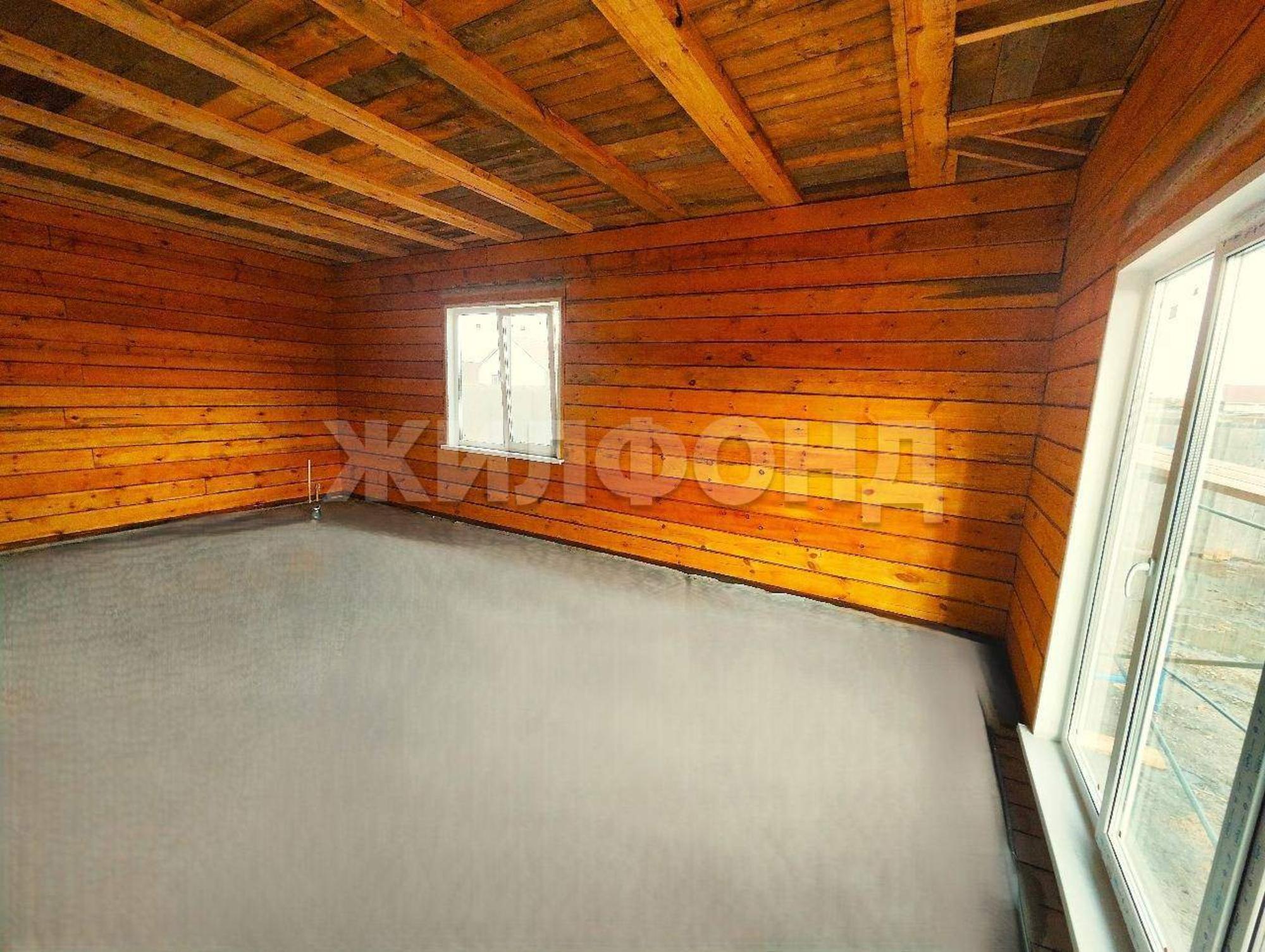 Купить дачу, дом, коттедж за 4 600 000 рублей на Мира улица