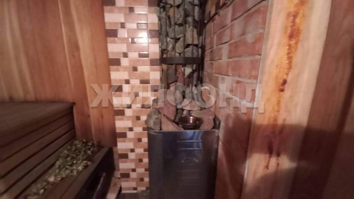 Коттедж/дом Молодежная улица