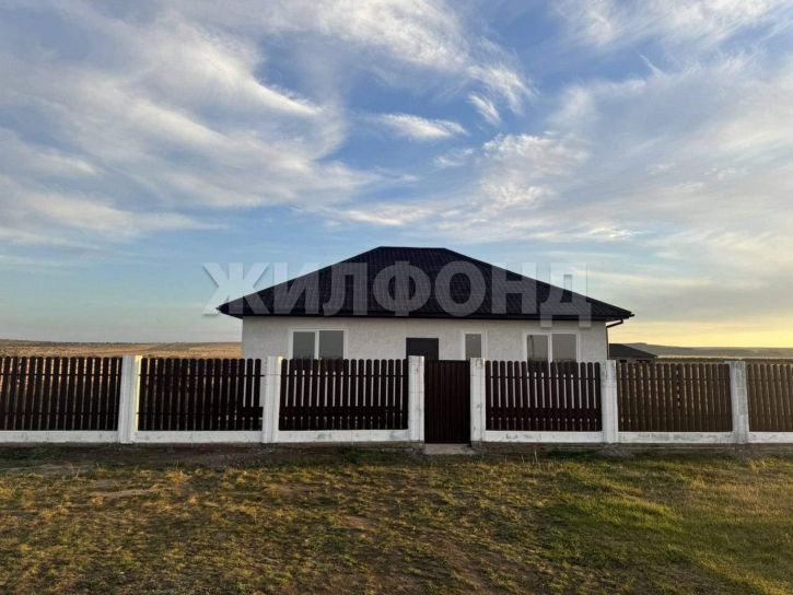 Коттедж/дом Кленовая улица, д.12