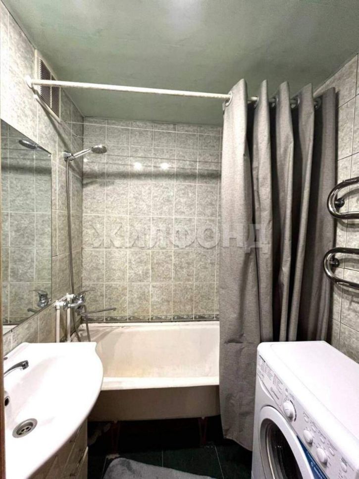 3-комн квартира Генерала Тихонова улица, д.8А