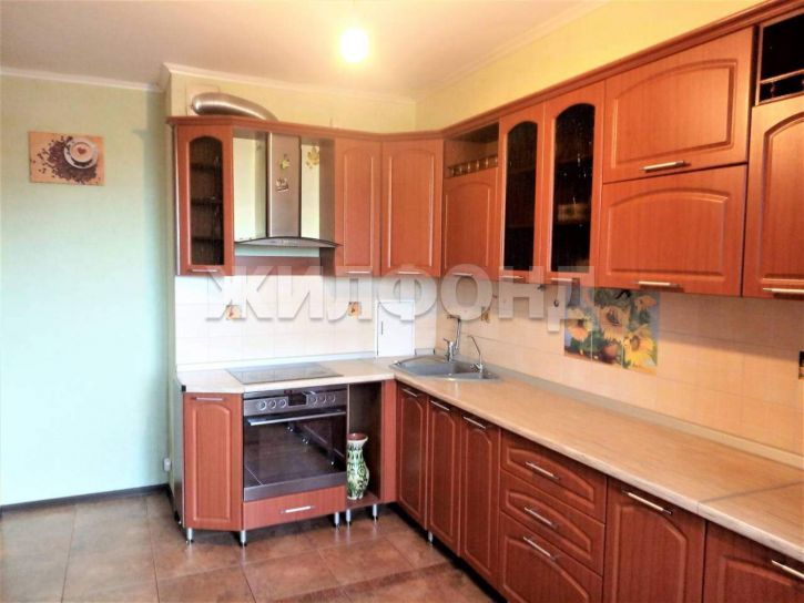 2-комн квартира Дружбы Народов проспект, д.40