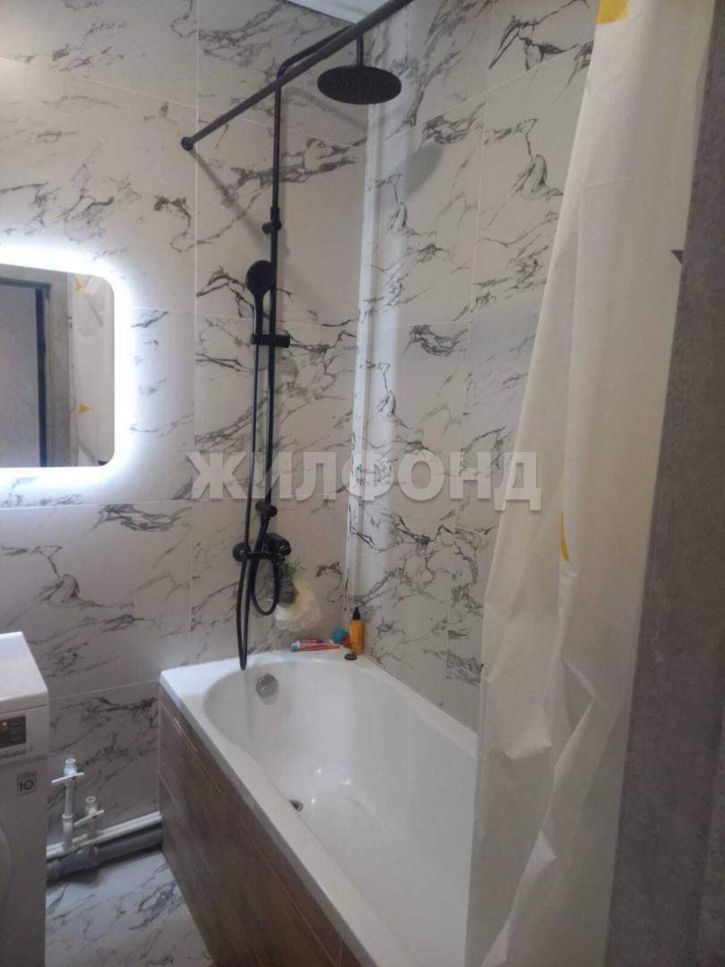 2-комн квартира Космонавтов проспект, д.40