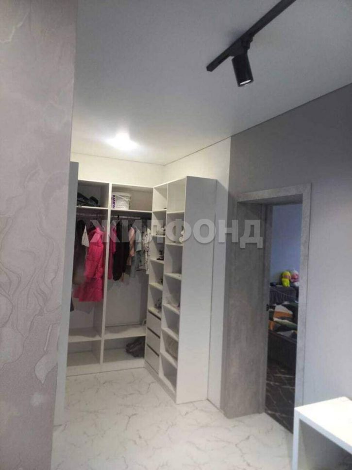 2-комн квартира Космонавтов проспект, д.40