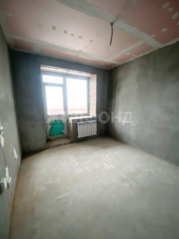 2-комн квартира Космонавтов проспект, д.40