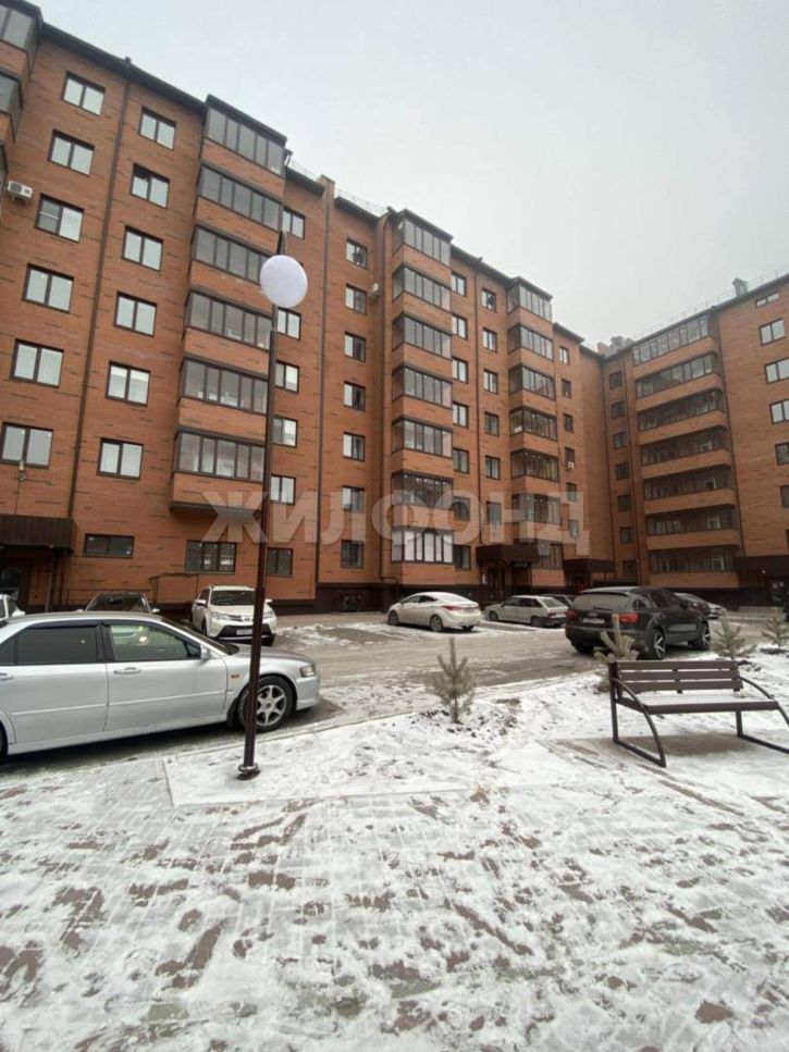 2-комн квартира Космонавтов проспект, д.40