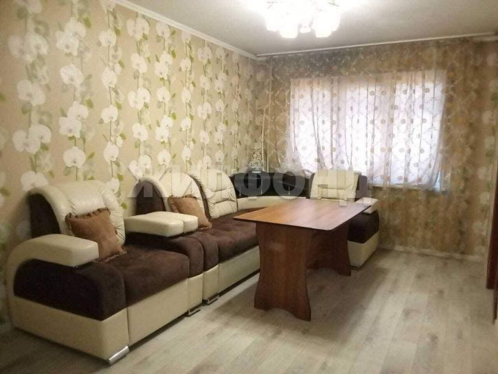 4-комн квартира Ленина улица, д.149