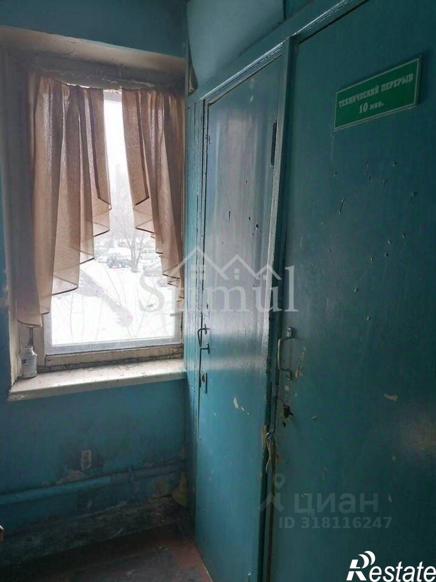 Купить комнату за 650 000 рублей на улица Калинина, 4