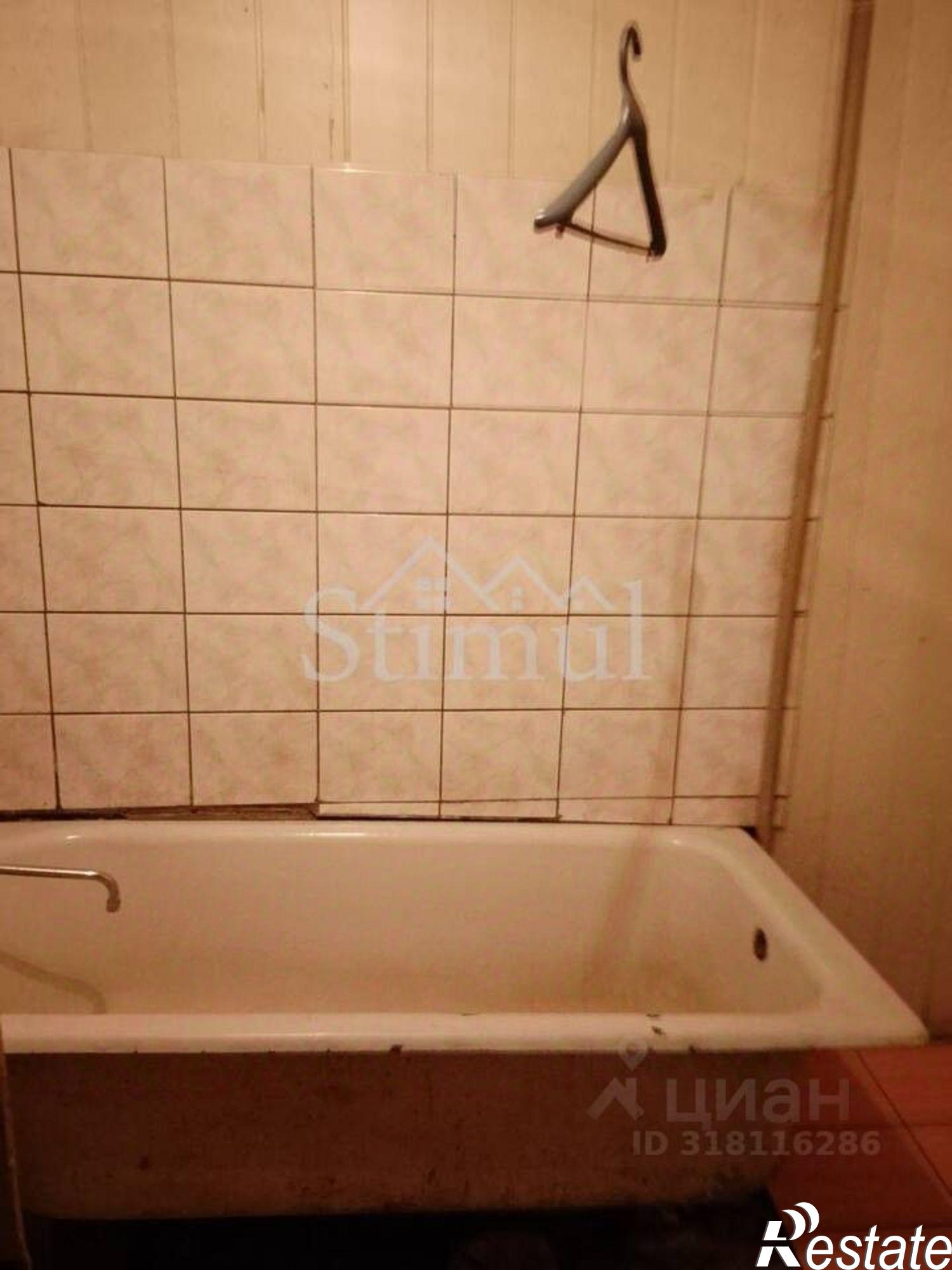 Купить квартиру за 2 500 000 рублей на Октябрьская улица, 77