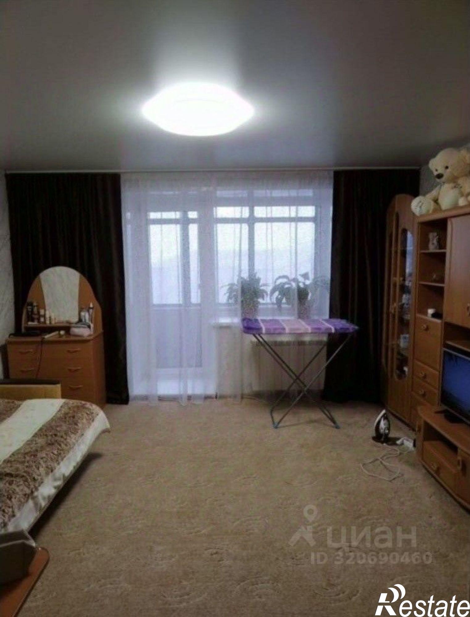 Купить квартиру за 3 100 000 рублей на Черногорск, Октябрьская улица, 102