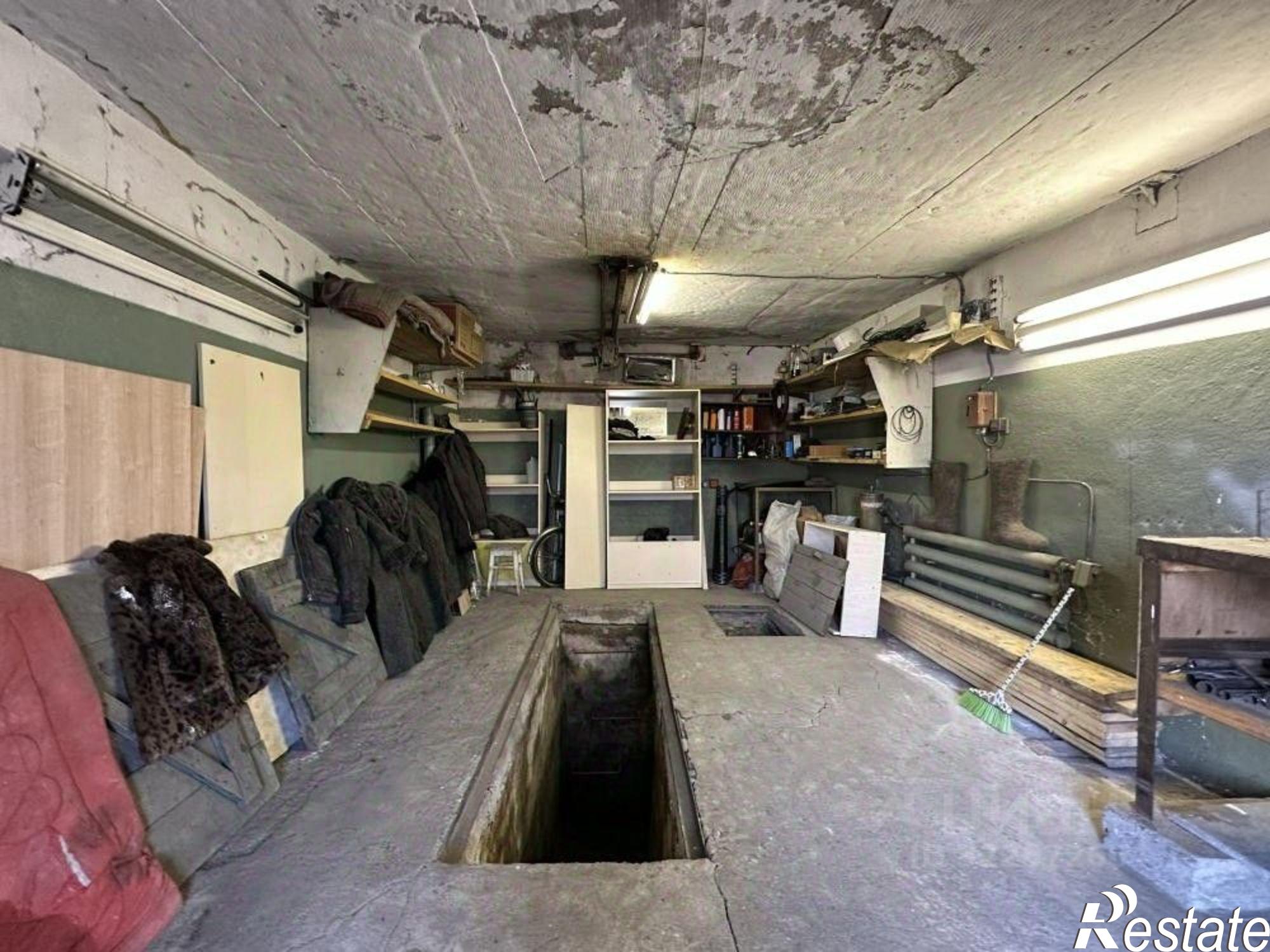 Купить гараж, место в паркинге за 290 000 рублей на Саяногорск, Общество Енисей, Ряд 10