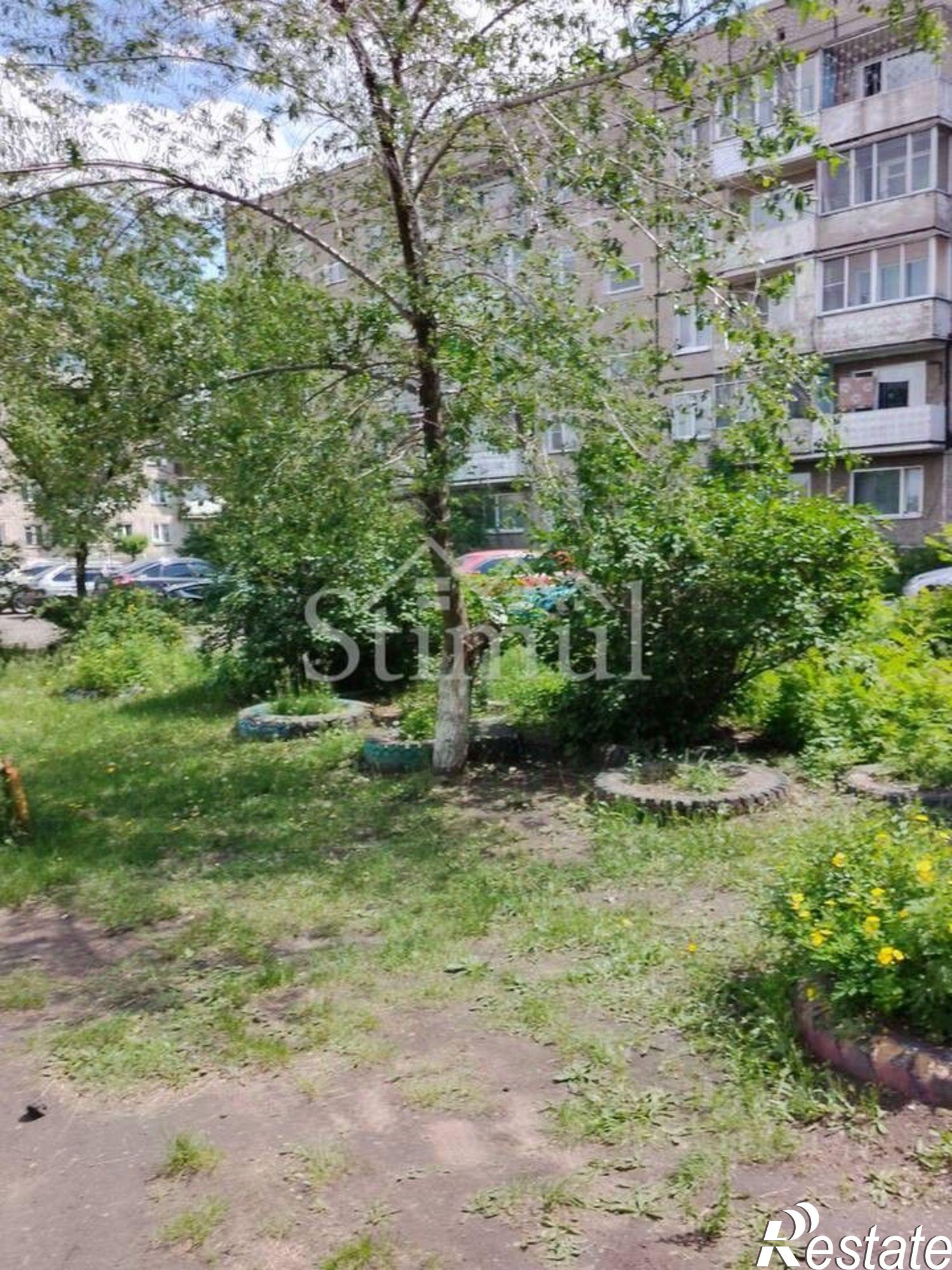 Купить квартиру за 2 400 000 рублей на Черногорск, улица Металлургов, 10