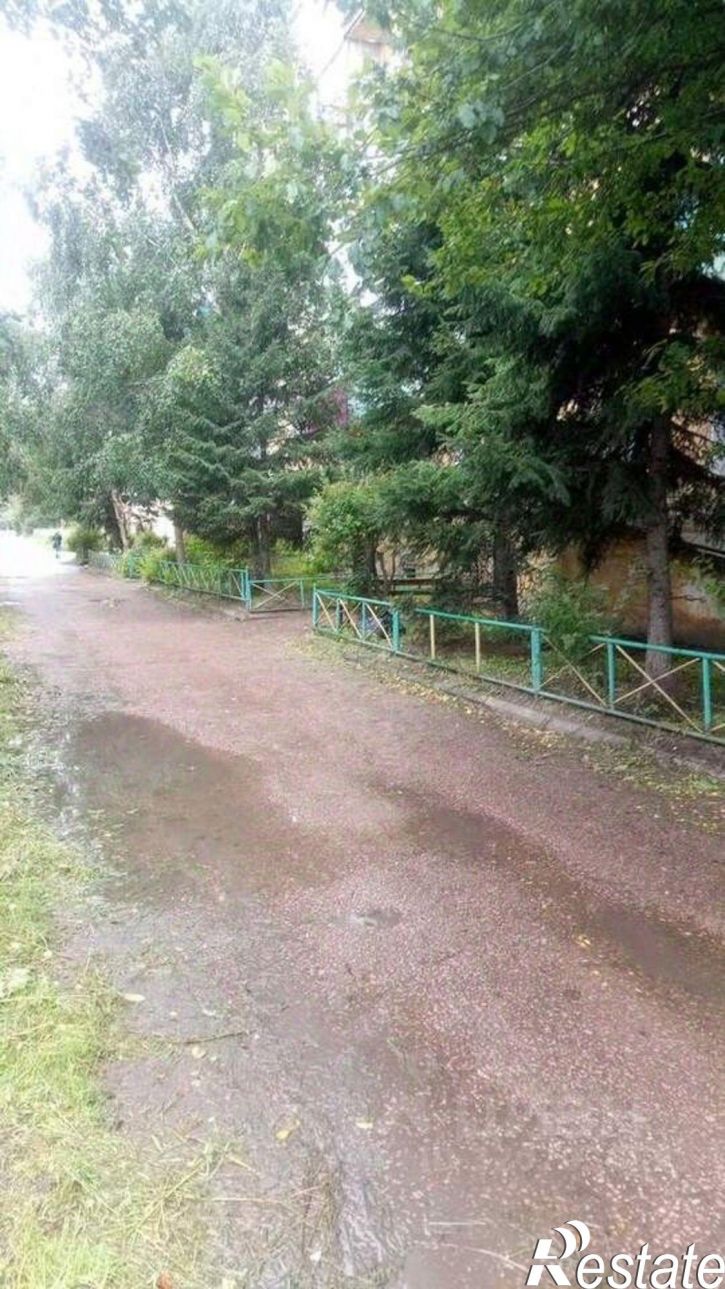 2-комн квартира улица 50 лет Октября, 1,  д. 1