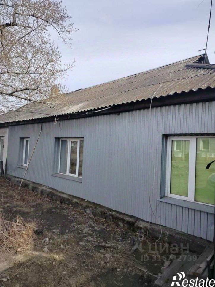 4-комн квартира улица Павлова, 37,  д. 37