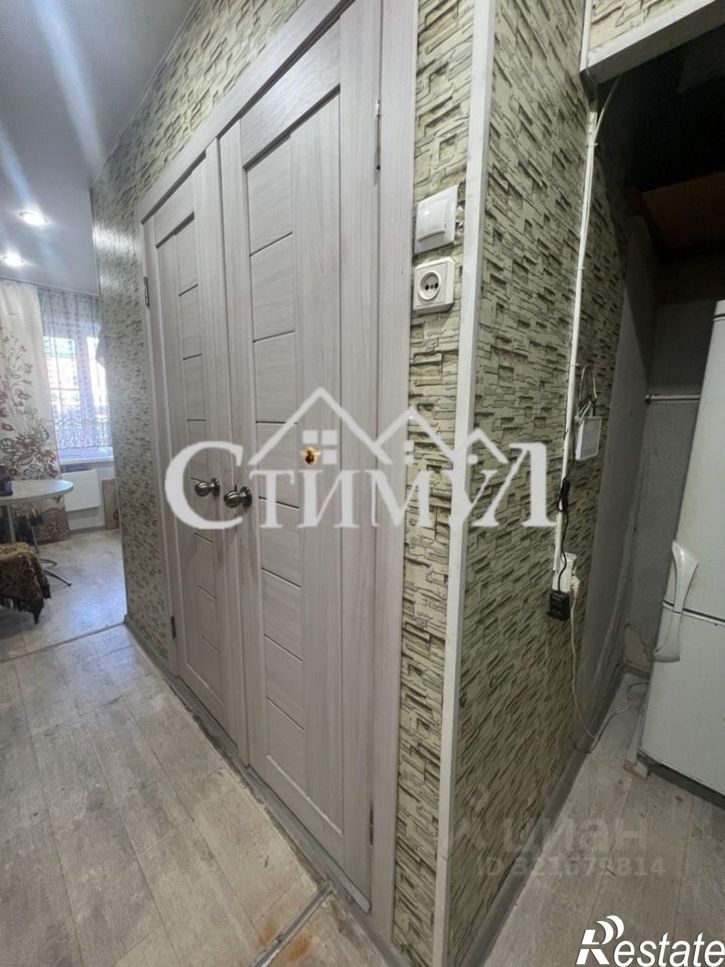 2-комн квартира проспект Космонавтов, 33,  д. 33