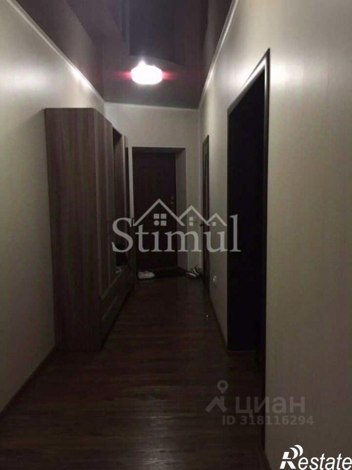 3-комн квартира ул Советская, 100,  д. 100