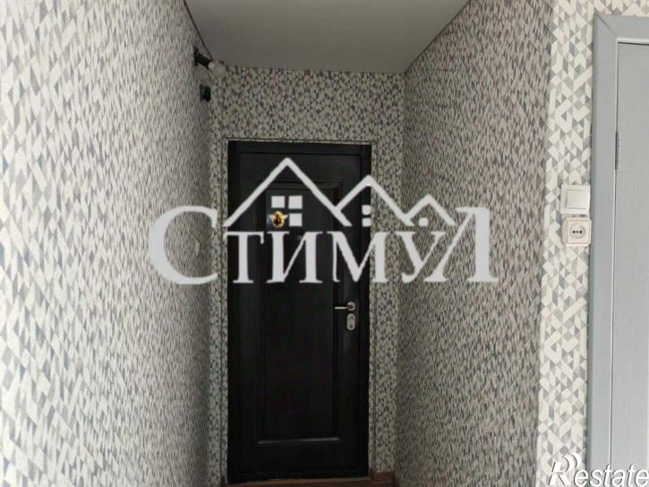 2-комн квартира проспект Космонавтов, 3,  д. 3