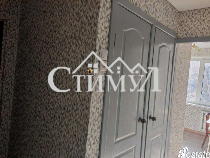 2-комн квартира проспект Космонавтов, 3,  д. 3