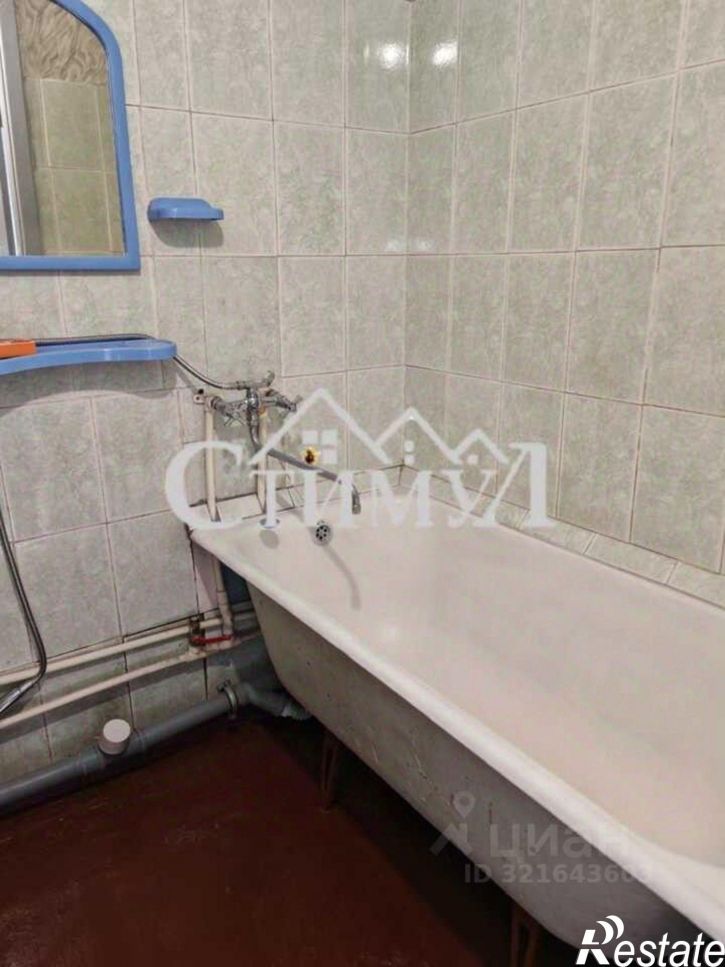 2-комн квартира проспект Космонавтов, 3,  д. 3