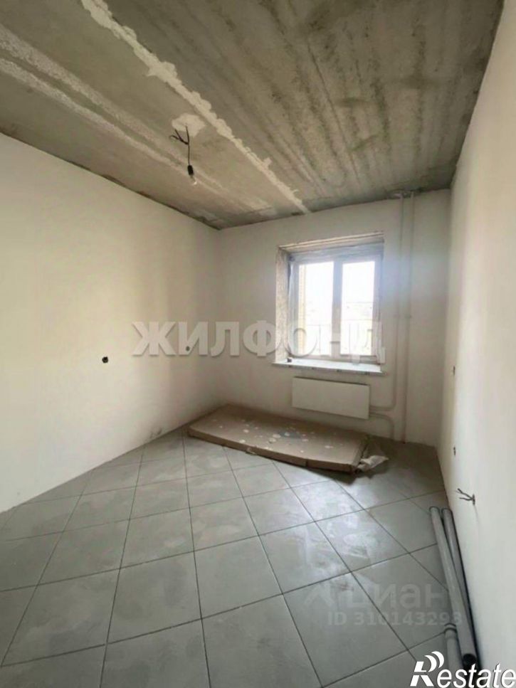 2-комн квартира улица Генерала Тихонова, 11А,  д. 11А