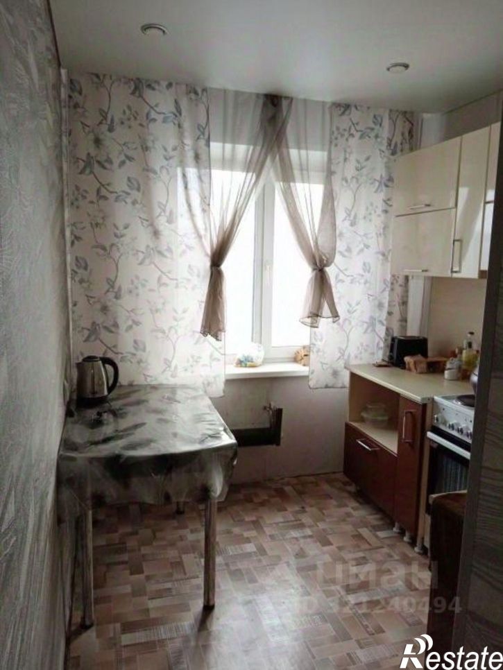 3-комн квартира Саяногорск, Заводской  мкр, 43