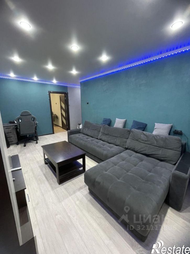 2-комн квартира Черногорск, улица Чапаева