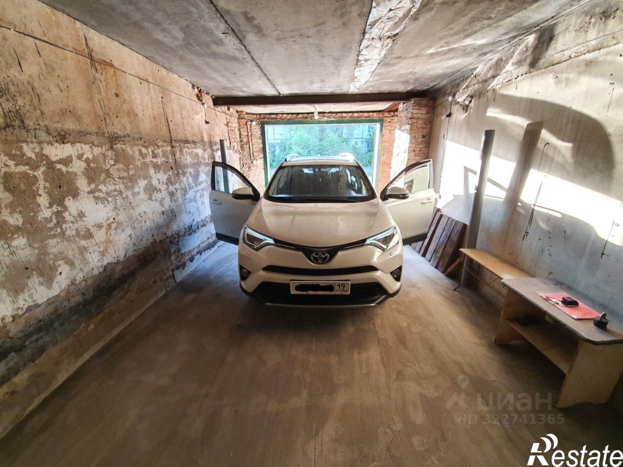 Сдать гараж, место в паркинге за 7 500 рублей на Линейная улица, 8А