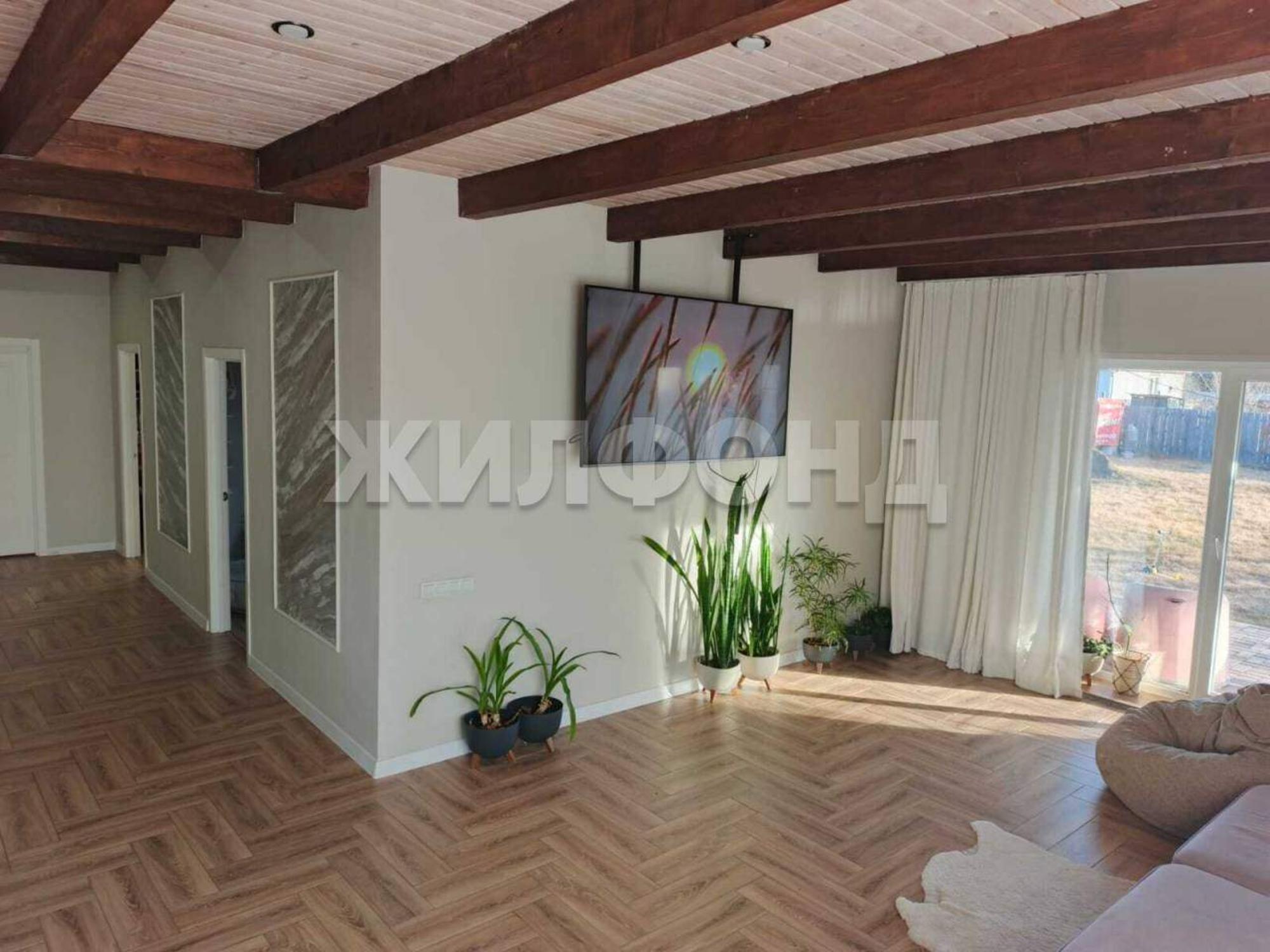 Купить дачу, дом, коттедж за 9 200 000 рублей на Спортивная улица