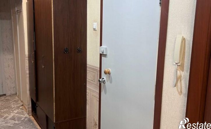 2-комн квартира Саяногорск, микрорайон Ленинградский, 4