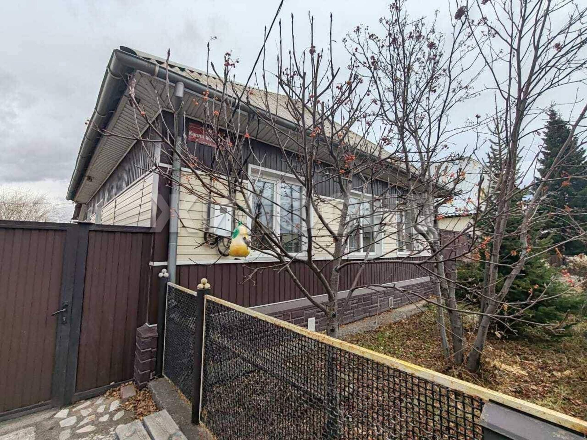 Купить дачу, дом, коттедж за 5 500 000 рублей на Карла Маркса улица