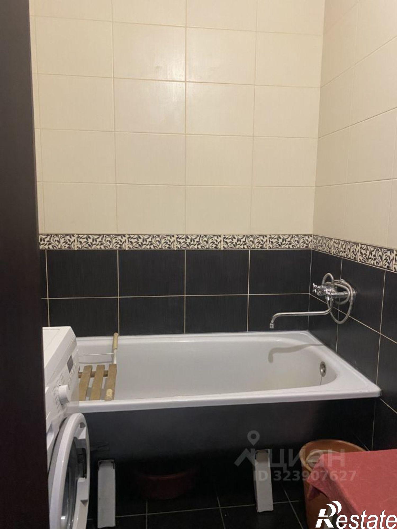 Сдать квартиру за 15 000 рублей на улица Калинина, 12А