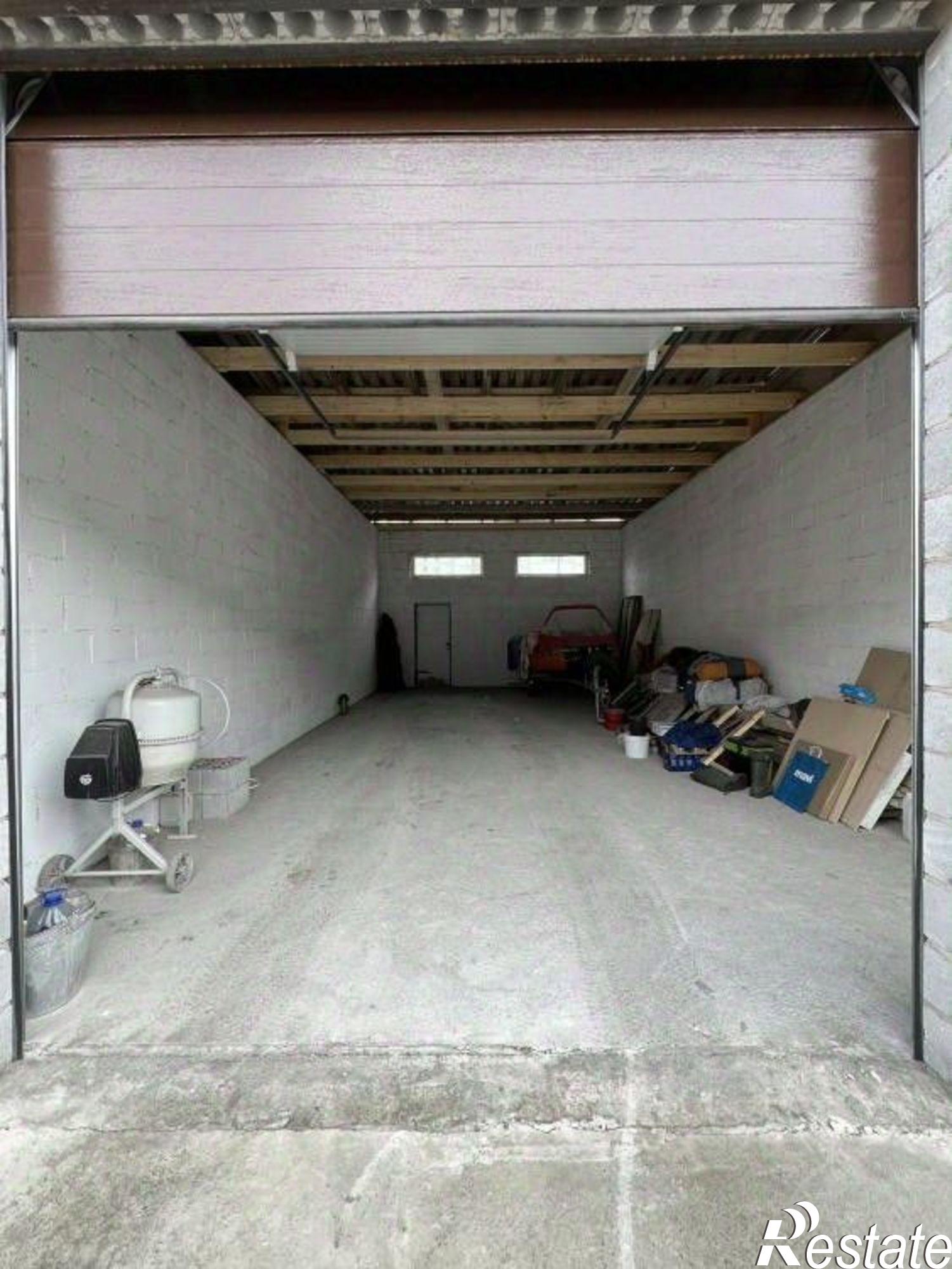 Купить гараж, место в паркинге за 1 700 030 рублей на улица Металлургов