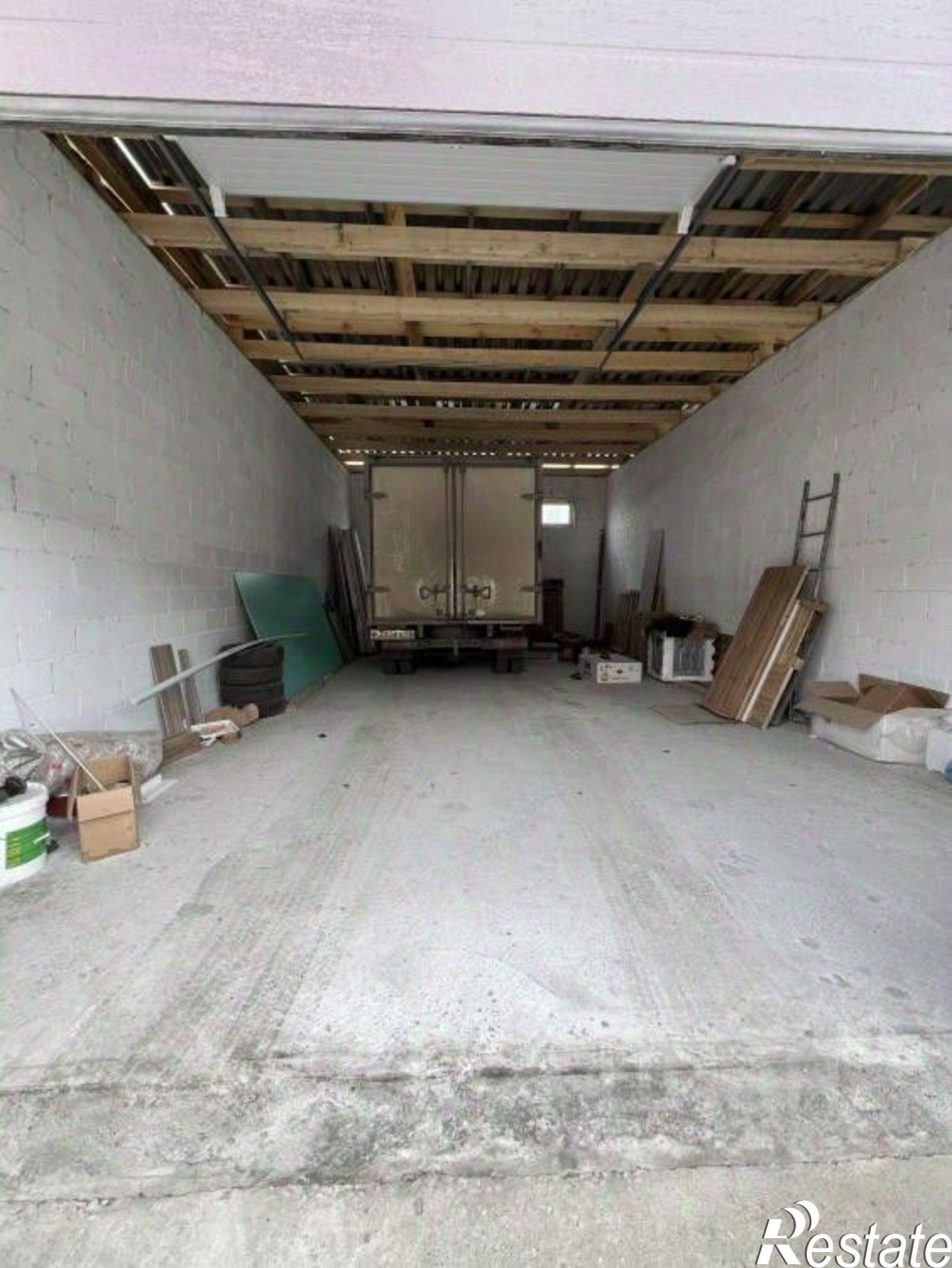 Купить гараж, место в паркинге за 1 700 030 рублей на улица Металлургов