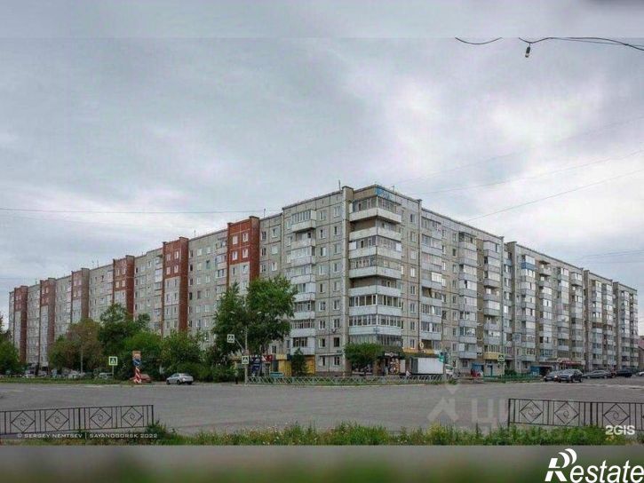 3-комн квартира Саяногорск, Заводской микрорайон