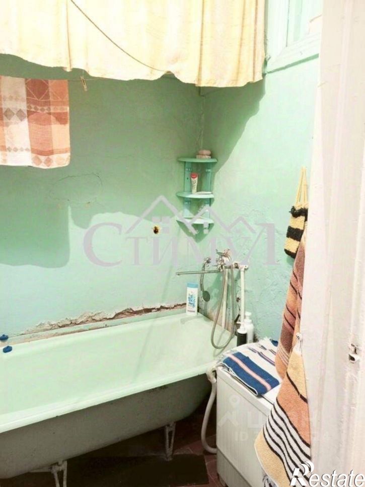 2-комн квартира улица 50 лет Октября, 46,  д. 46