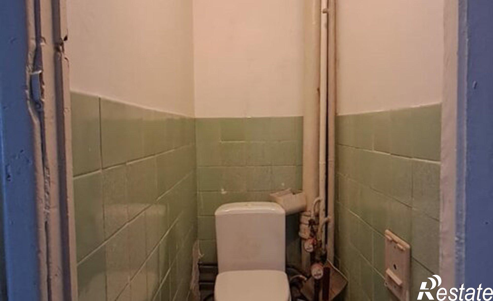 Купить квартиру за 2 760 000 рублей на Саяногорск, микрорайон Ленинградский, 18