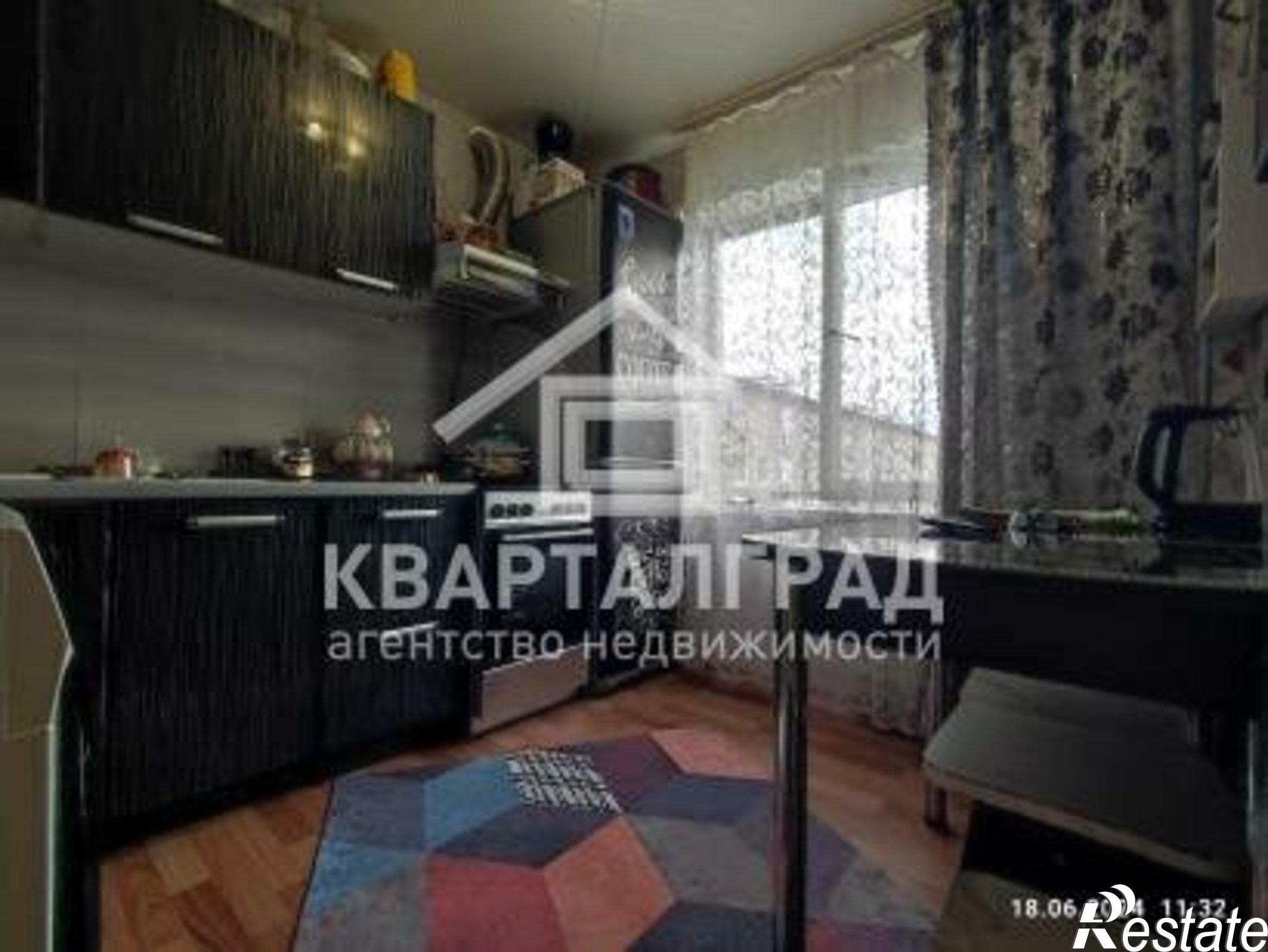 Купить квартиру за 2 650 000 рублей на Саяногорск, микрорайон Ленинградский, 19