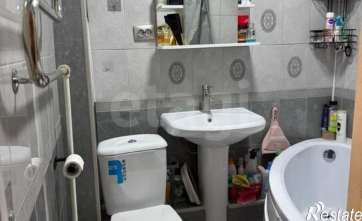 1-комн квартира проспект Космонавтов, 13,  д. 13