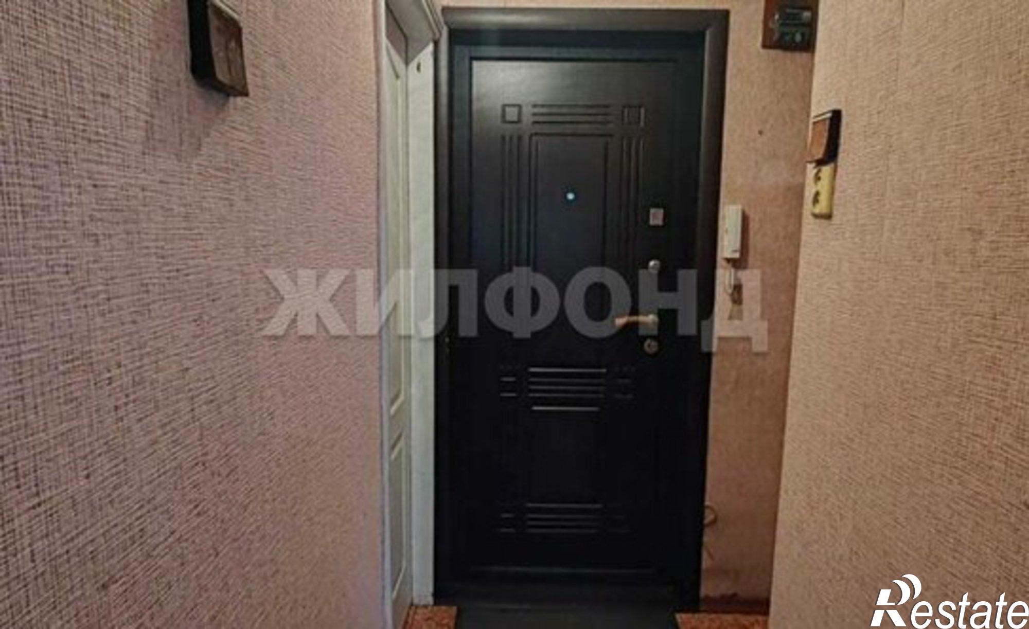 Купить квартиру за 2 100 000 рублей на улица Калинина, 26