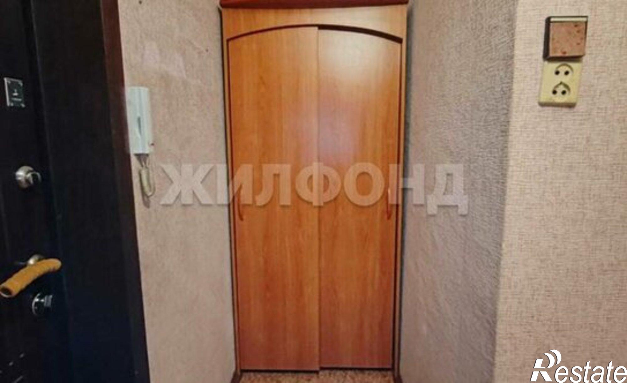 Купить квартиру за 2 100 000 рублей на улица Калинина, 26