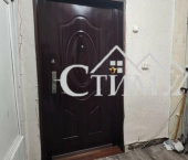 2-комн, 58кв м, этаж 2/2 ул 50 лет Октября, 28