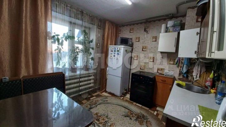 4-комн квартира Абакан, улица Баландиной